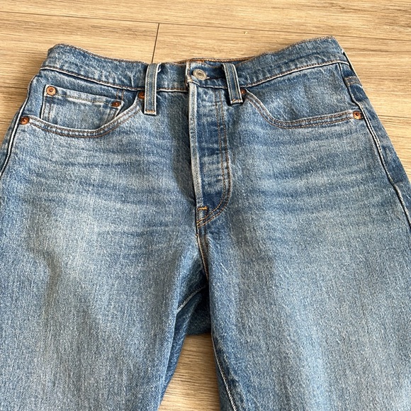 LEVI’s 501 Ankle Jeans Size 26 (L28”), Medium Wash - Picture 7 of 11